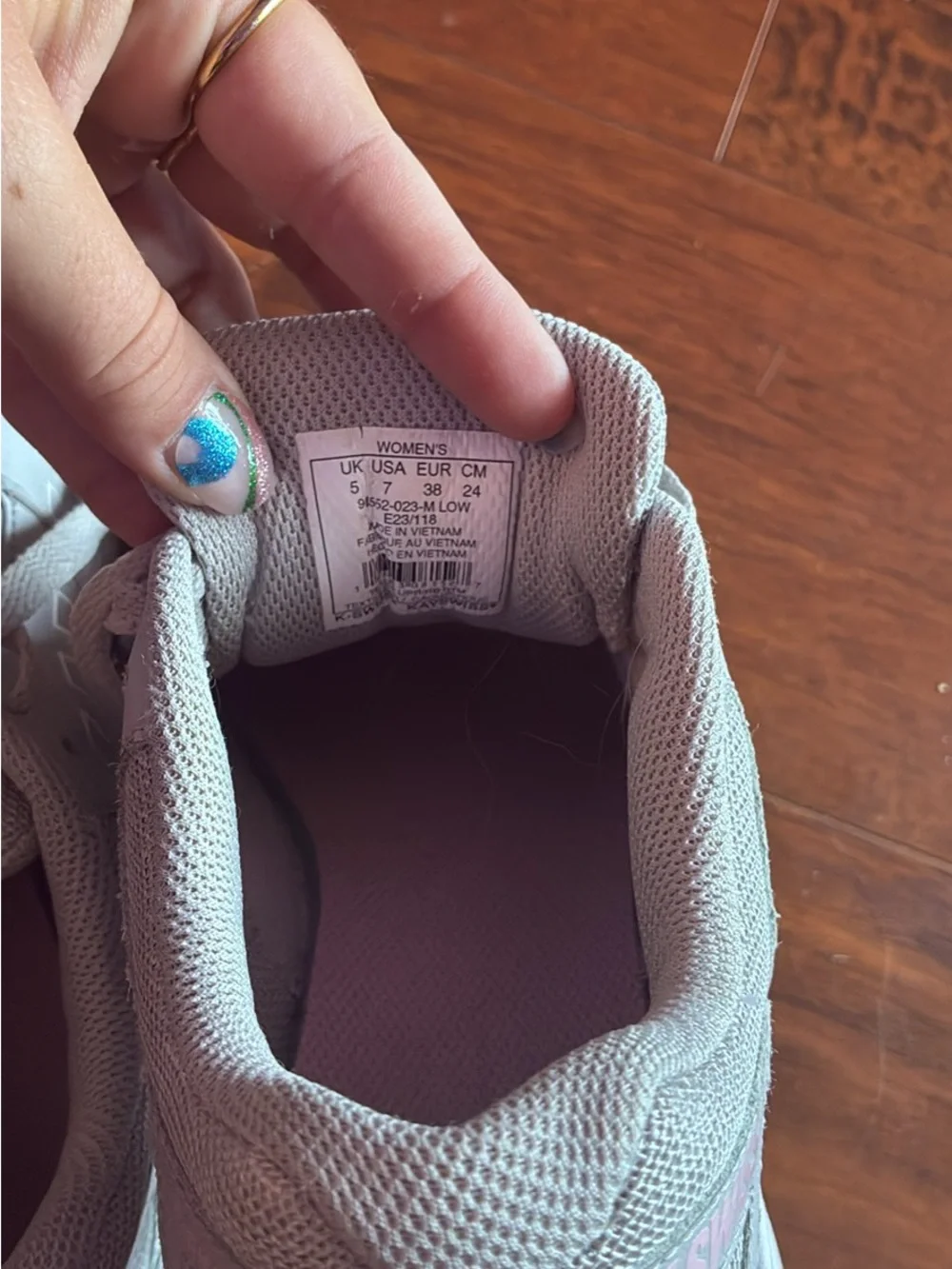 K-Swiss Women's Light Gray and White Athletic Sneakers